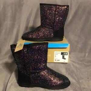 BRAND NEW "Thereabouts Girls Lil Atlantis Flat Heel Winter Boots- Size 4M‎